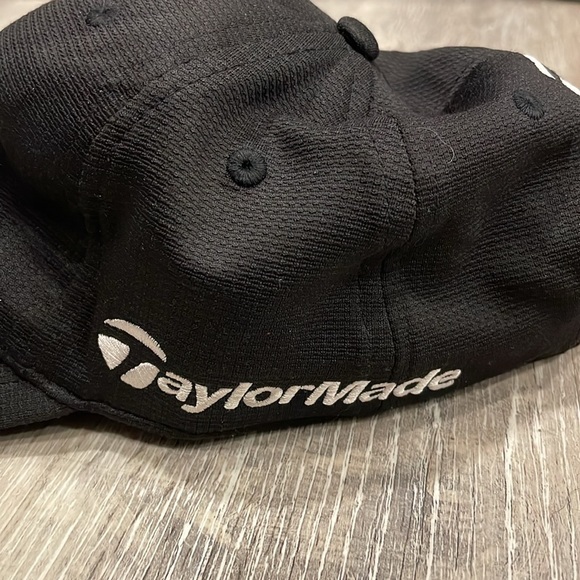 TaylorMade Golf R11 Strapback Hat - Picture 2 of 6